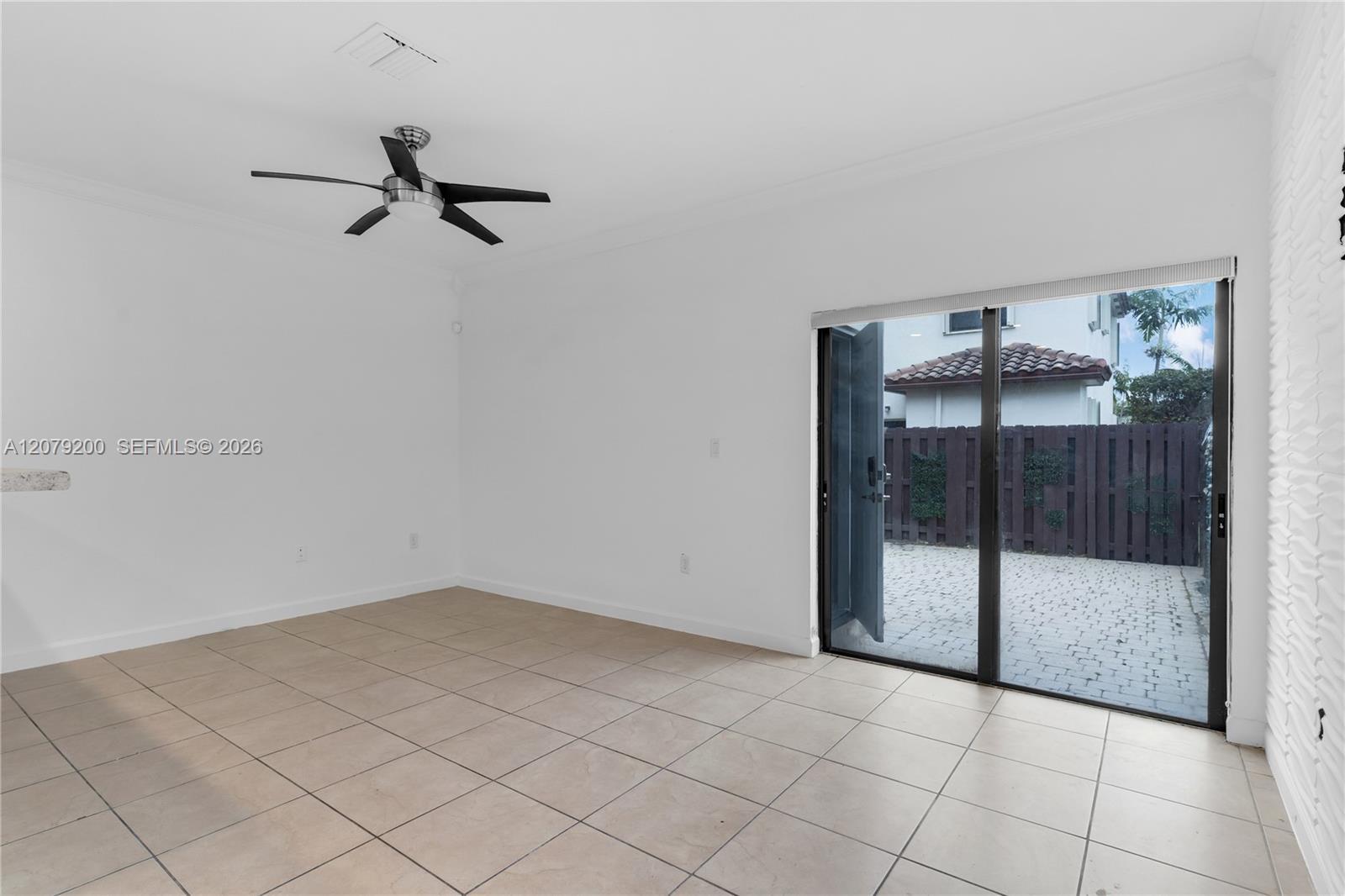 3202 SE 6th St, Homestead FL 33033 photo 4