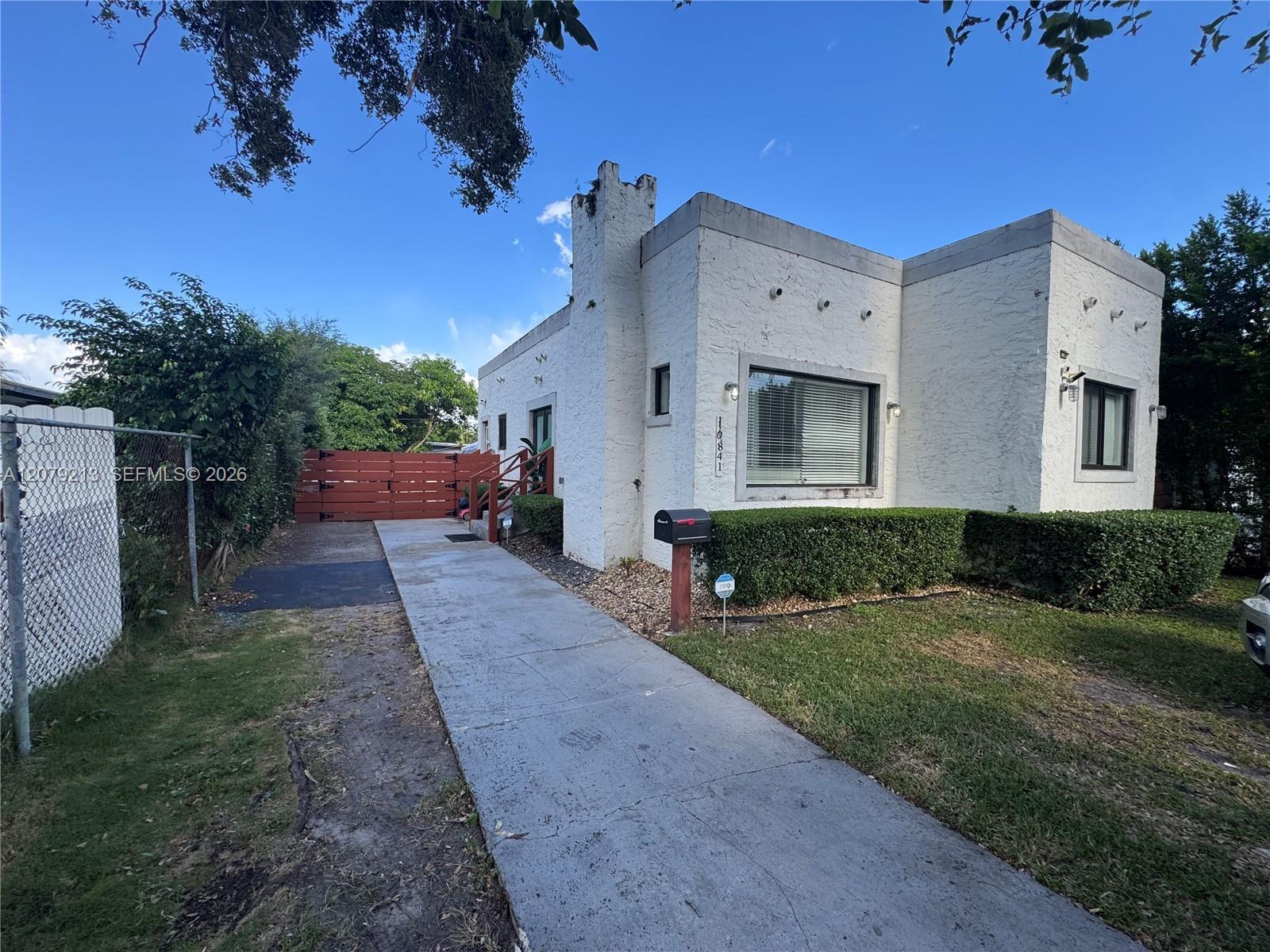 10841 NE 2nd Pl, Miami FL 33161