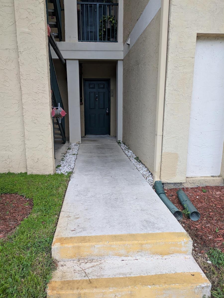 733 Riverside Drive # 1214, Coral Springs FL 33071