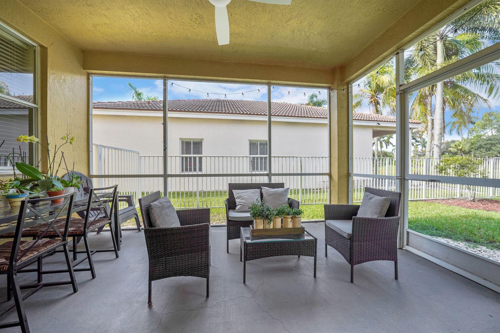 1457 BANYAN Way, Weston FL 33327 photo 4