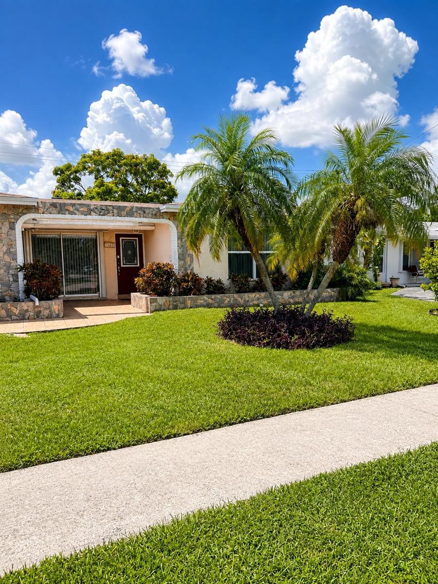 10720 NW 26TH Place, Sunrise FL 33322 photo 4