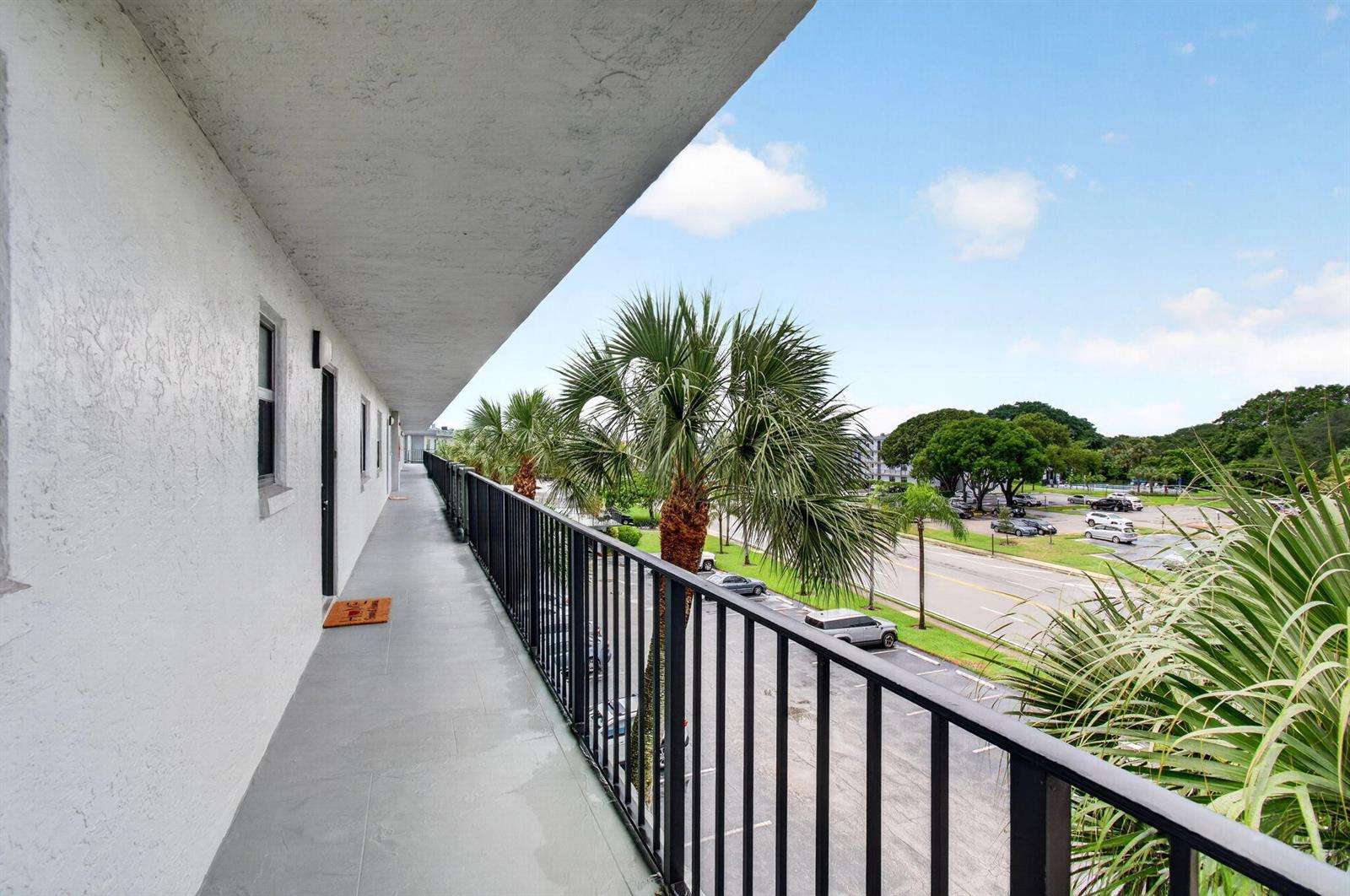 9440 SW 8TH Street # 401, Boca Raton FL 33428 photo 4