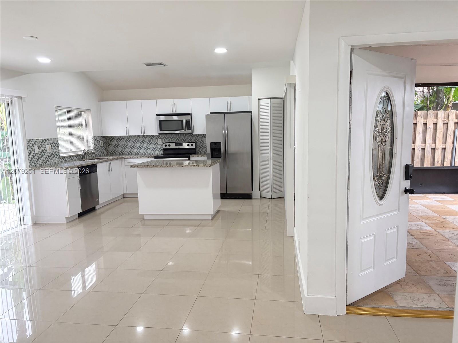 720 NW 132nd Ter, Plantation FL 33325 photo 3