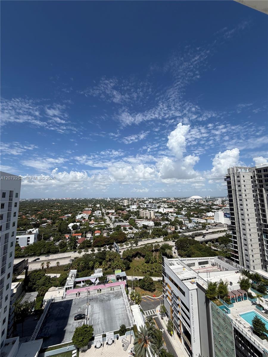 1010 SW 2nd Ave # 1601, Miami FL 33130 photo 3