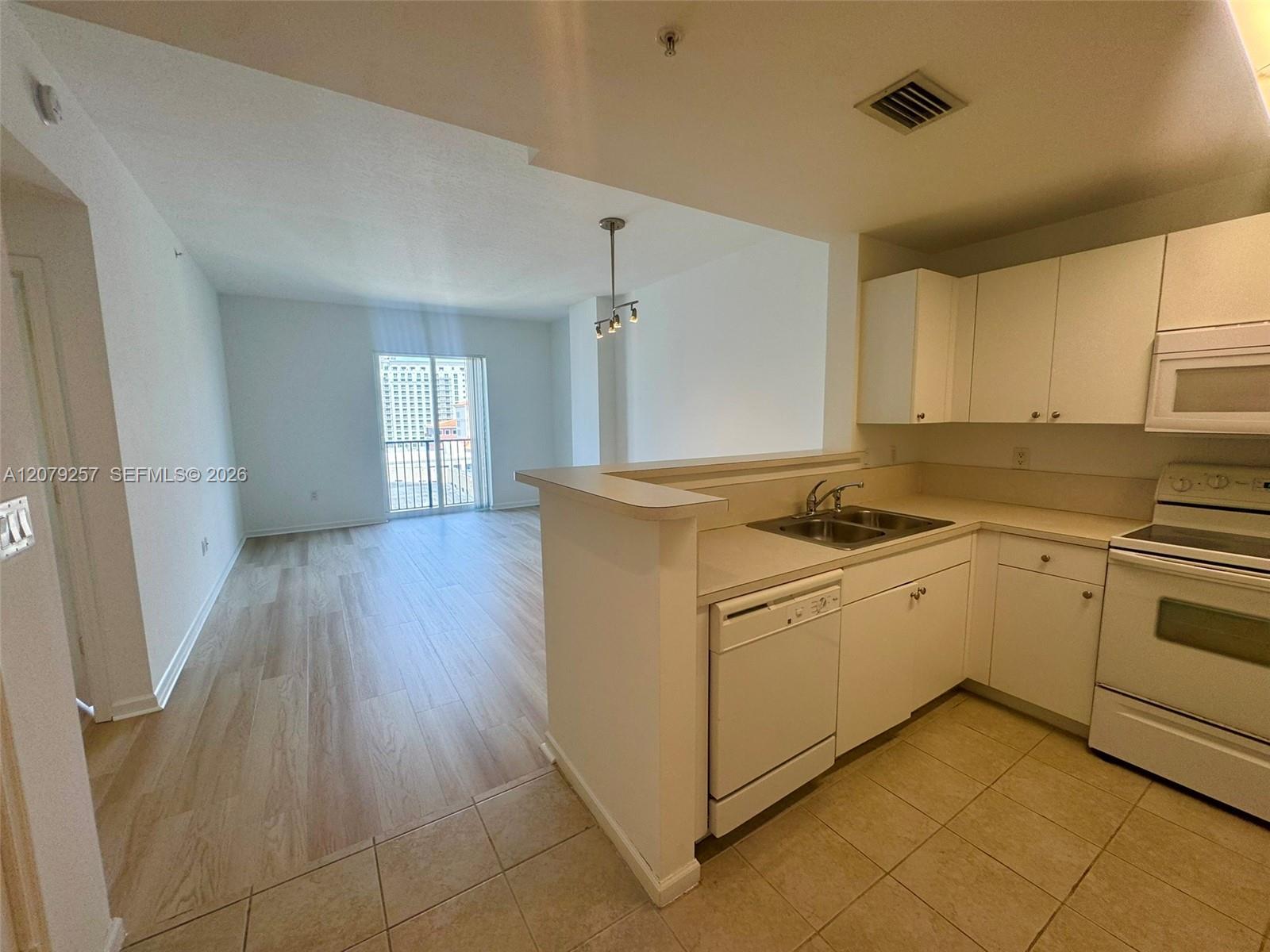 10 Aragon Ave # 1008, Coral Gables FL 33134 photo 2