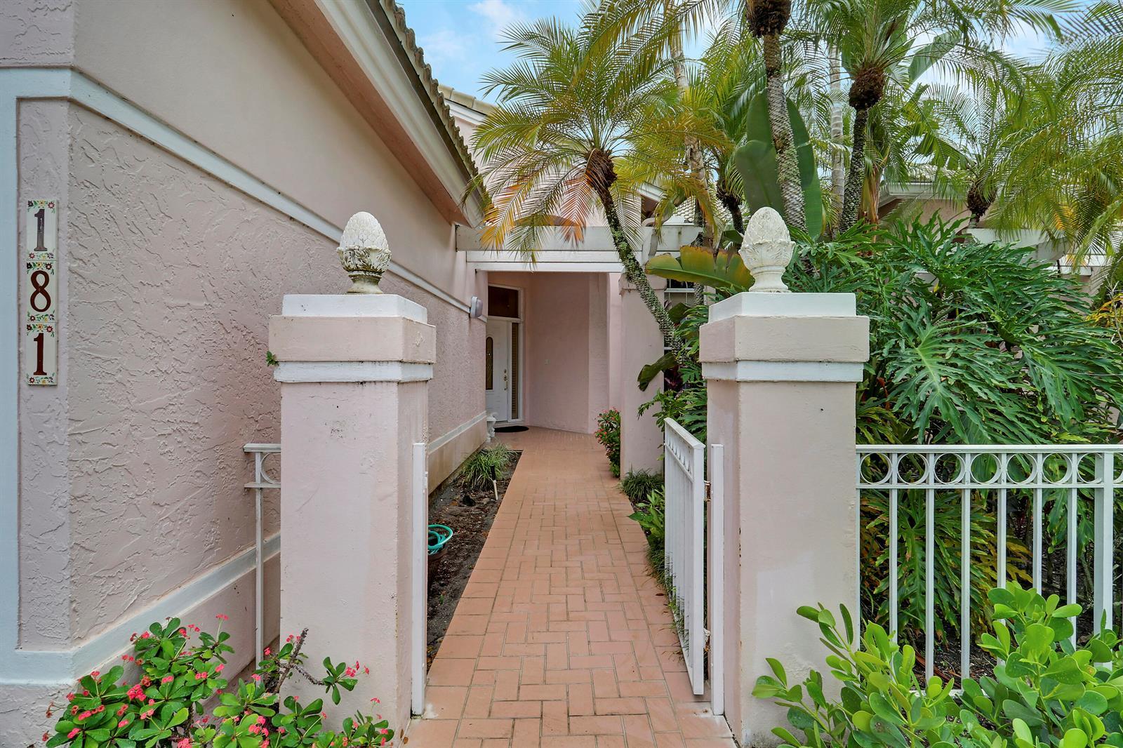 181 Green Point Circle # 181, Palm Beach Gardens FL 33418 photo 2