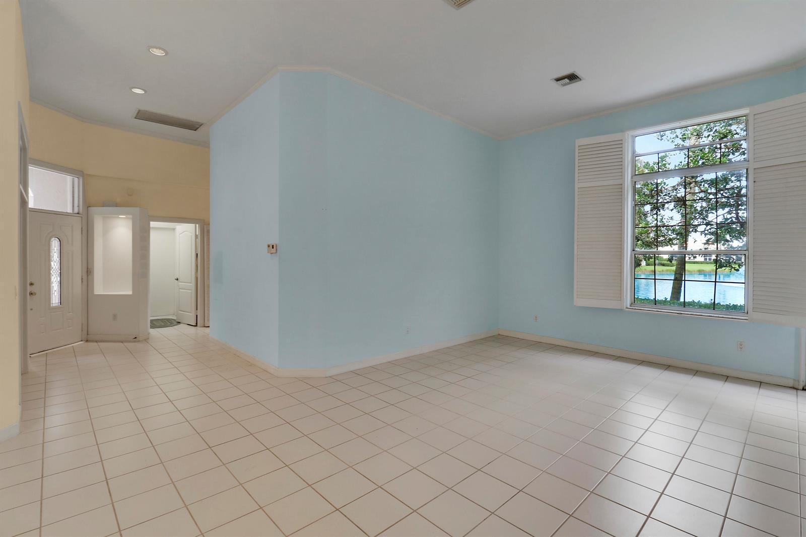 181 Green Point Circle # 181, Palm Beach Gardens FL 33418 photo 3
