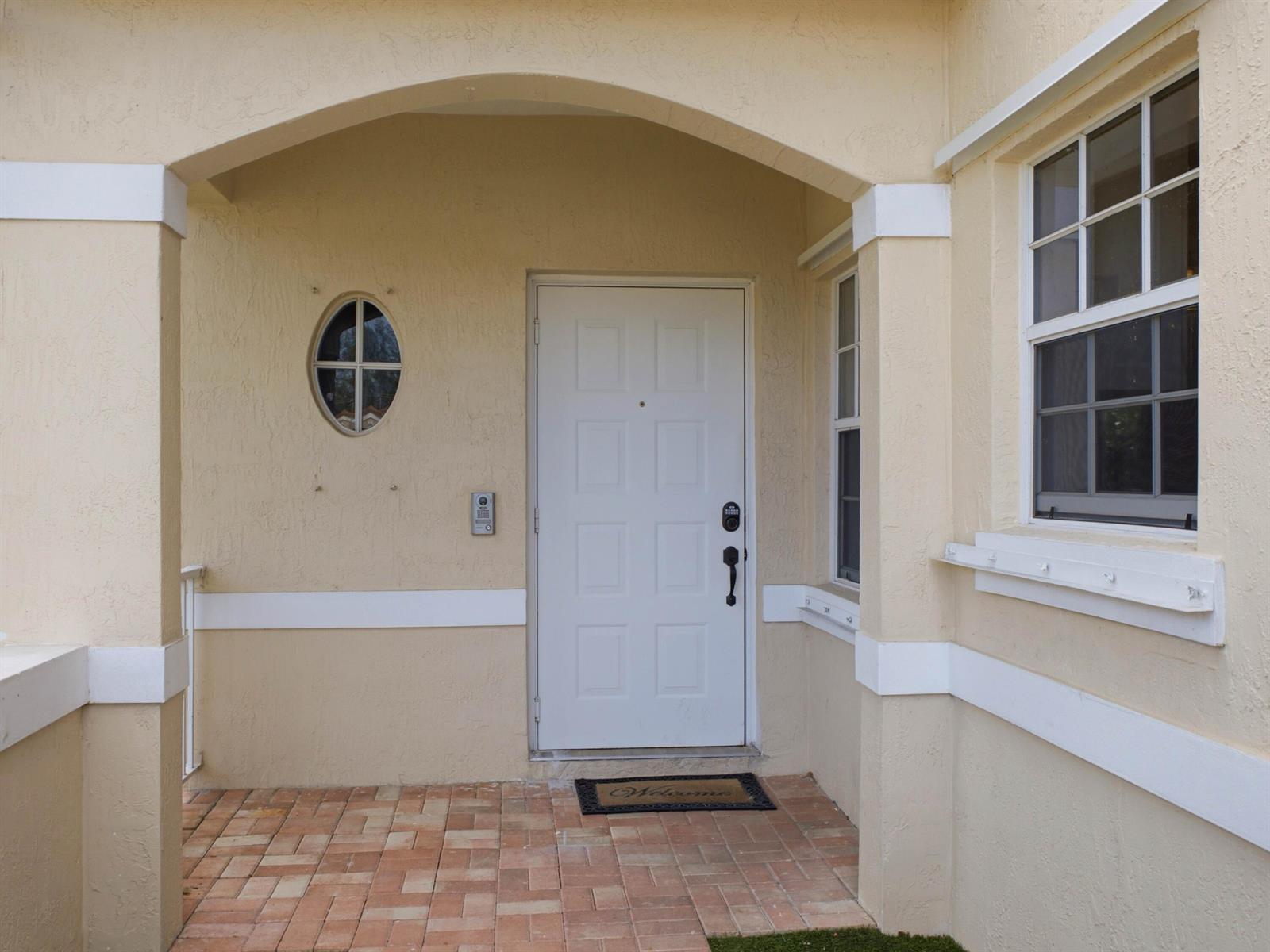 7098 Burgess Drive, Lake Worth FL 33467 photo 4