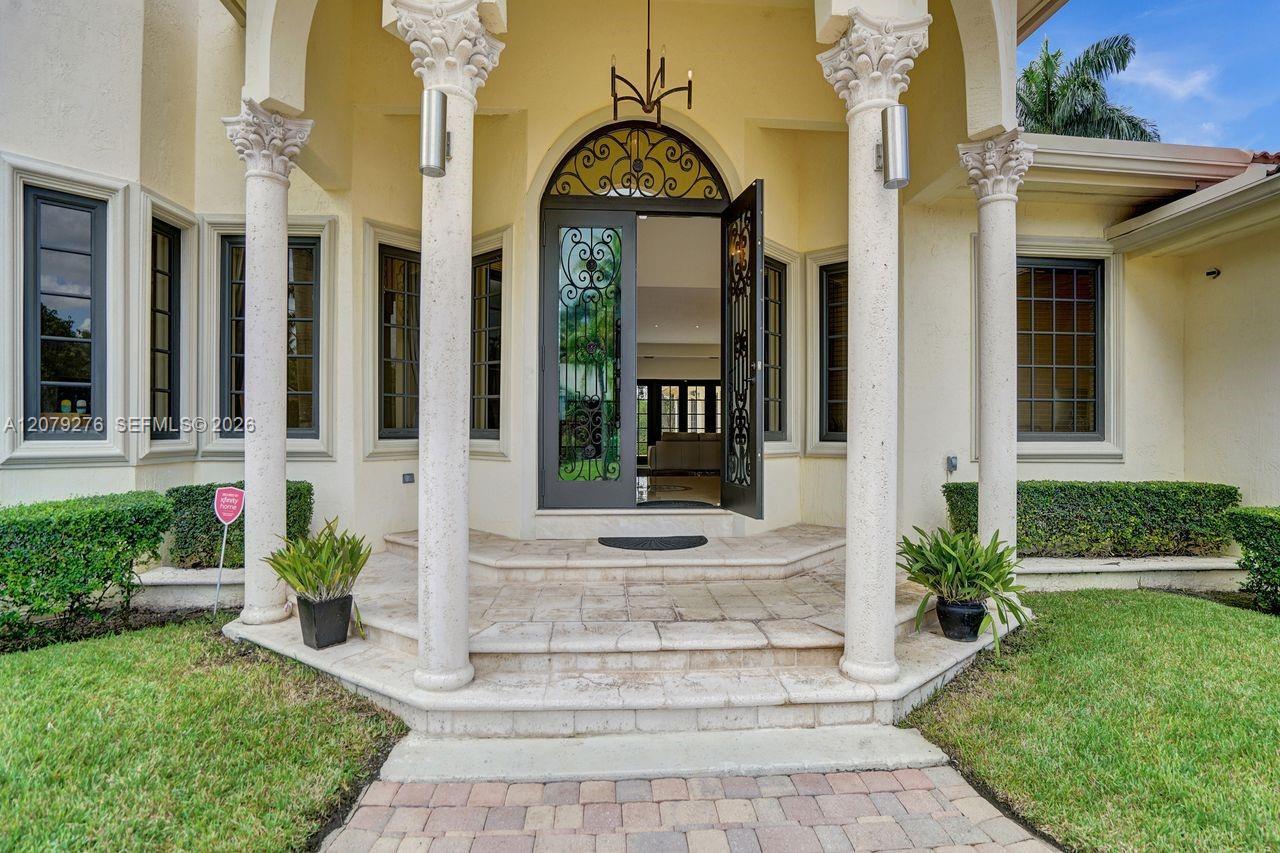 3311 SW 118th Ter, Davie FL 33330 photo 4