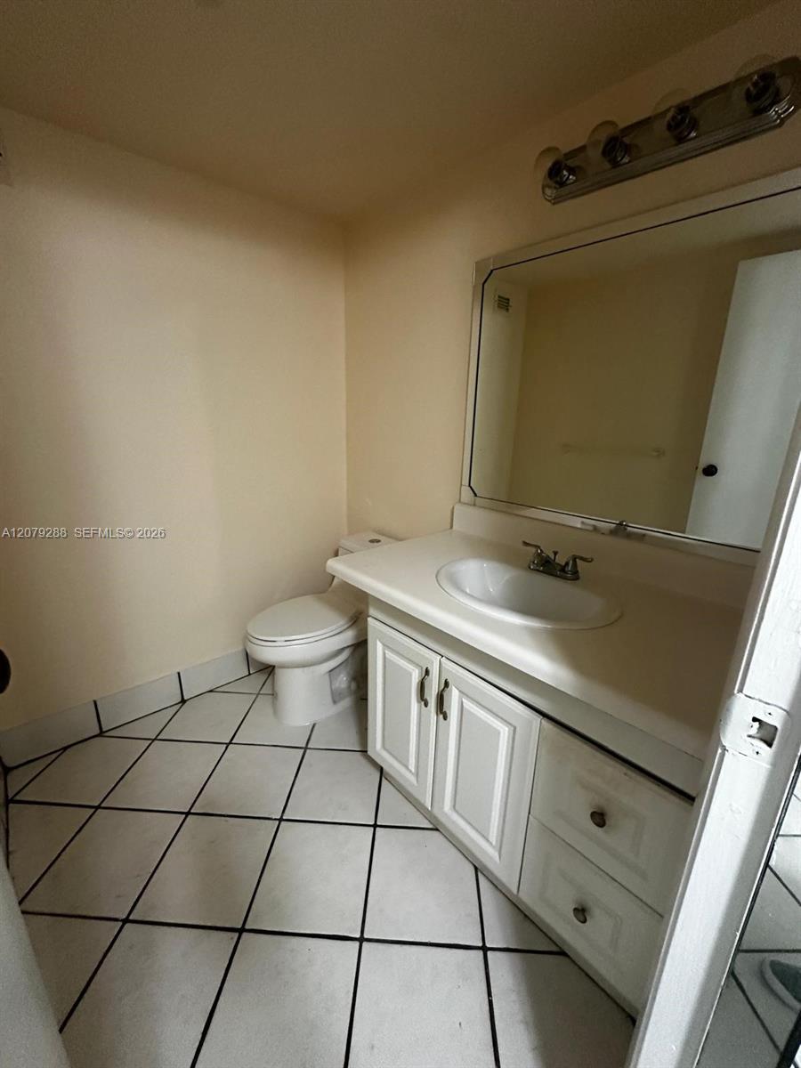 Lauderhill, FL 33319 photo 2