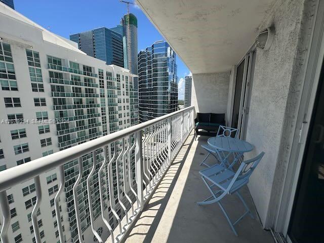 1200 Brickell Bay Dr # 2303, Miami FL 33131 photo 5