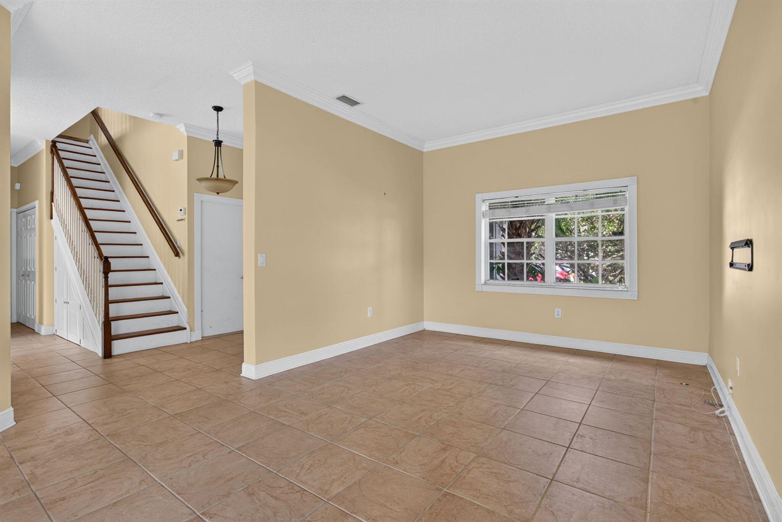 3151 NW 72ND Avenue, Margate FL 33063 photo 2