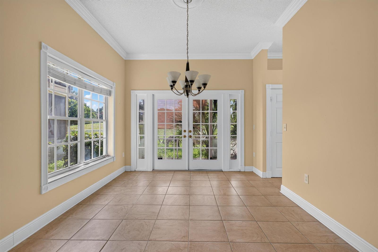 3151 NW 72ND Avenue, Margate FL 33063 photo 3