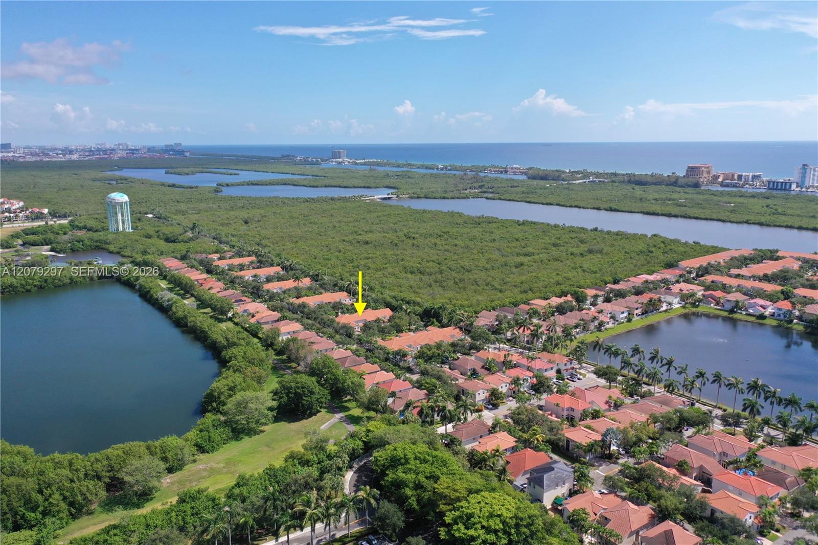 1135 Cliffrose St, Hollywood FL 33019 photo 2