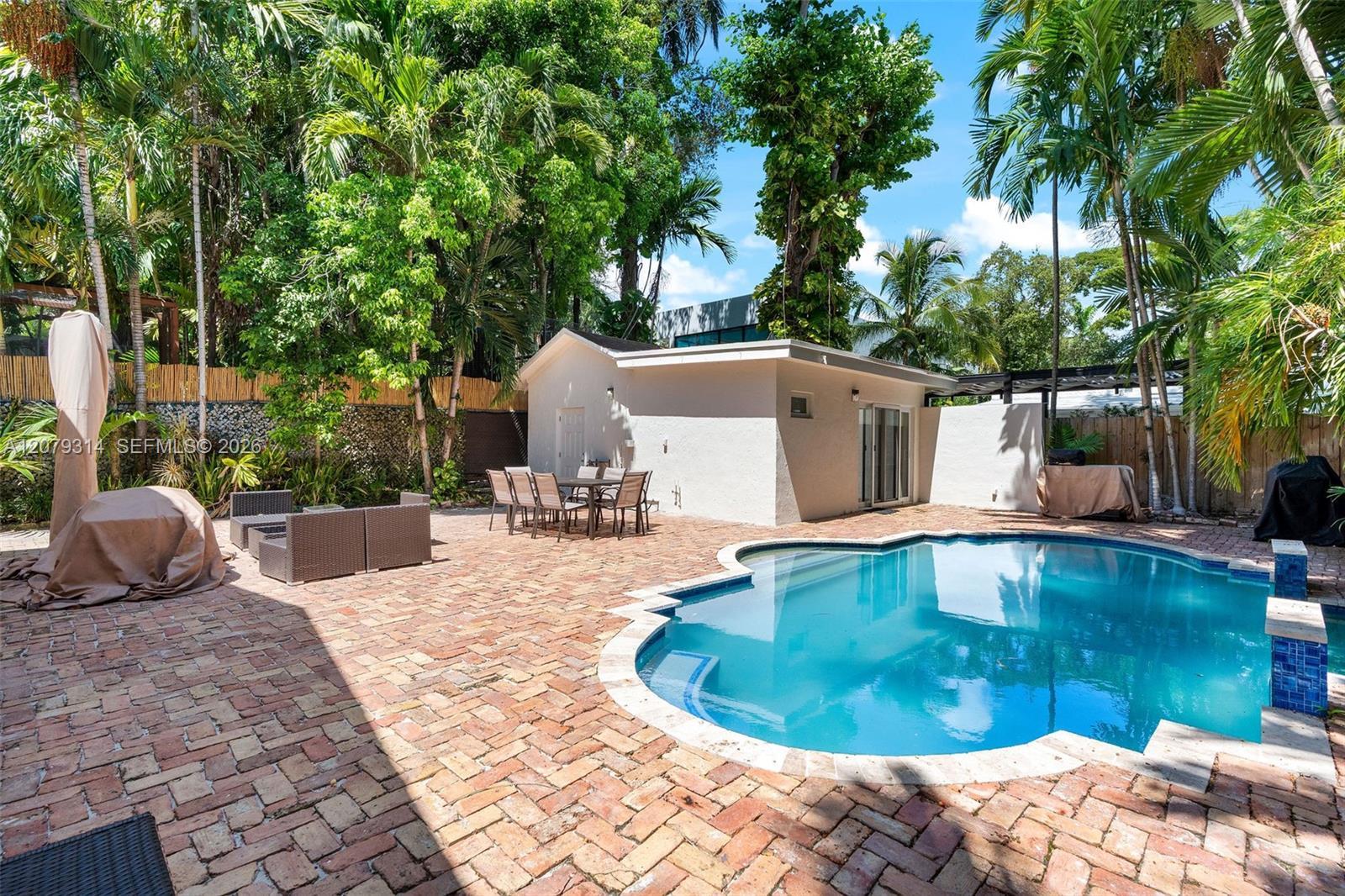 2465 Inagua Ave, Miami FL 33133 photo 2