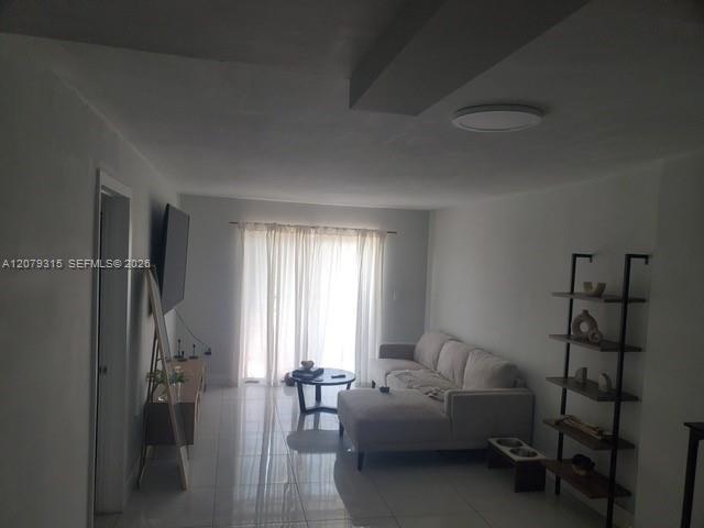 677 SW 9th Ave # 405, Miami FL 33130 photo 2