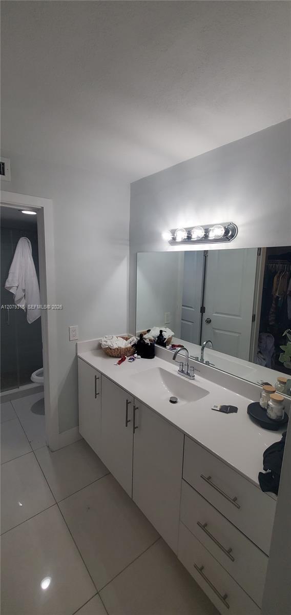 677 SW 9th Ave # 405, Miami FL 33130 photo 3