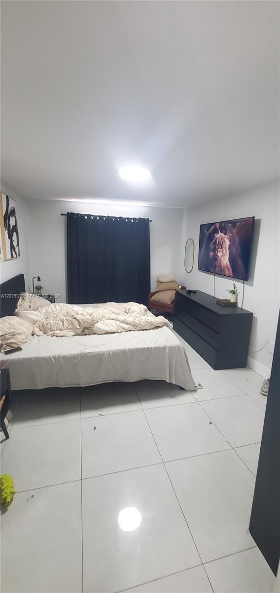 677 SW 9th Ave # 405, Miami FL 33130 photo 4