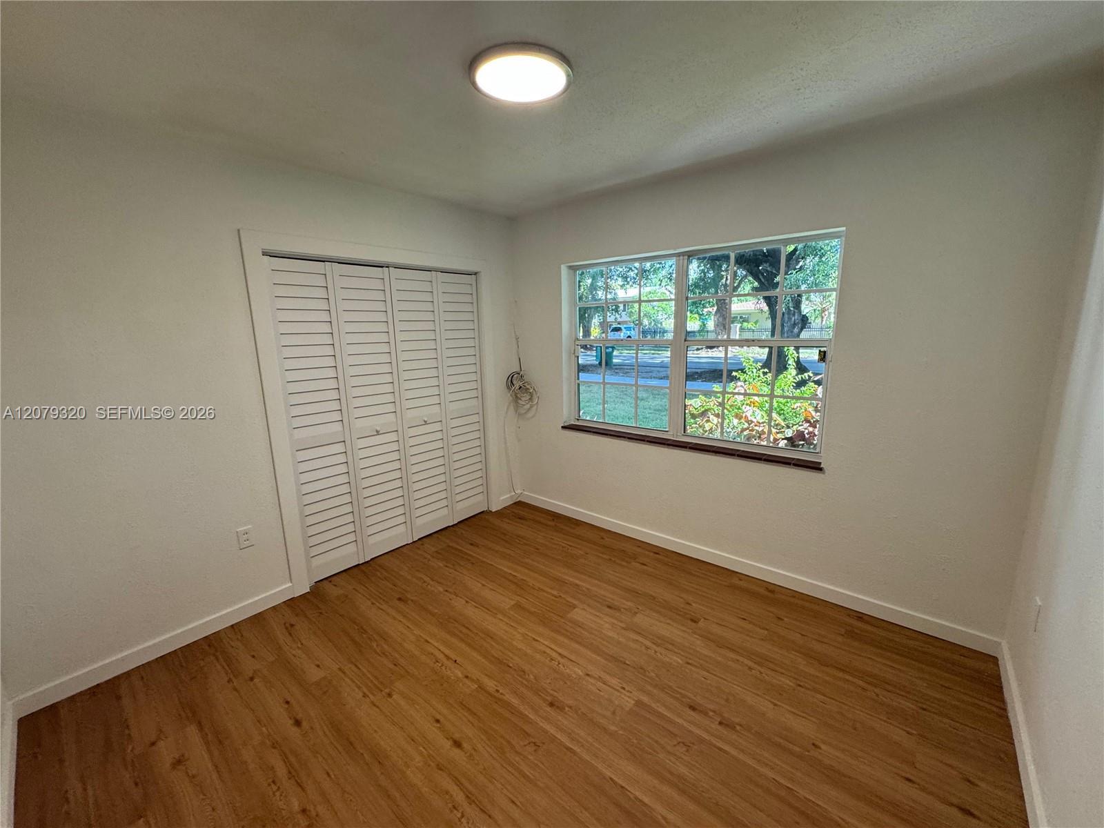 5765 SW 48th St, Miami FL 33155 photo 4
