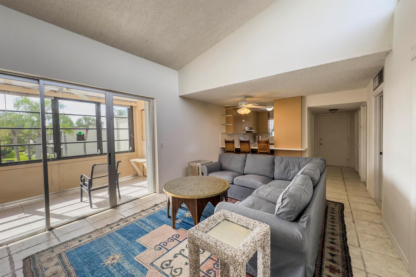 2540 Boundbrook Boulevard # 204, Palm Springs FL 33406 photo 5