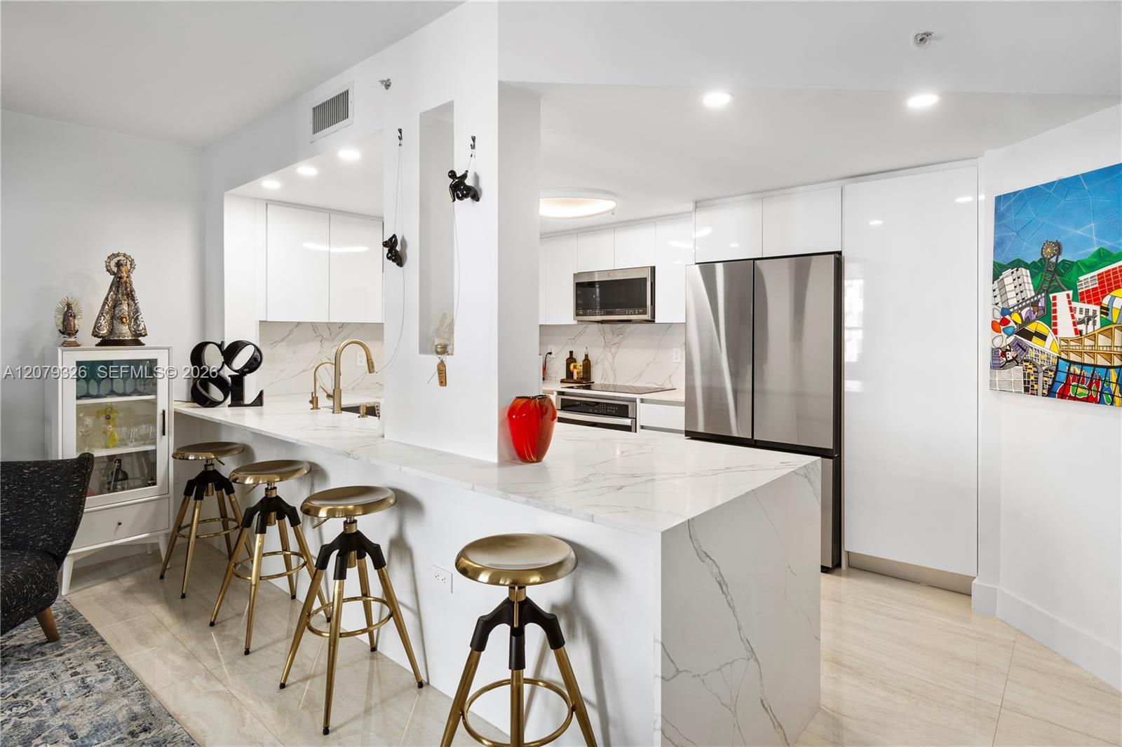 701 Brickell Key Blvd # 707, Miami FL 33131 photo 4