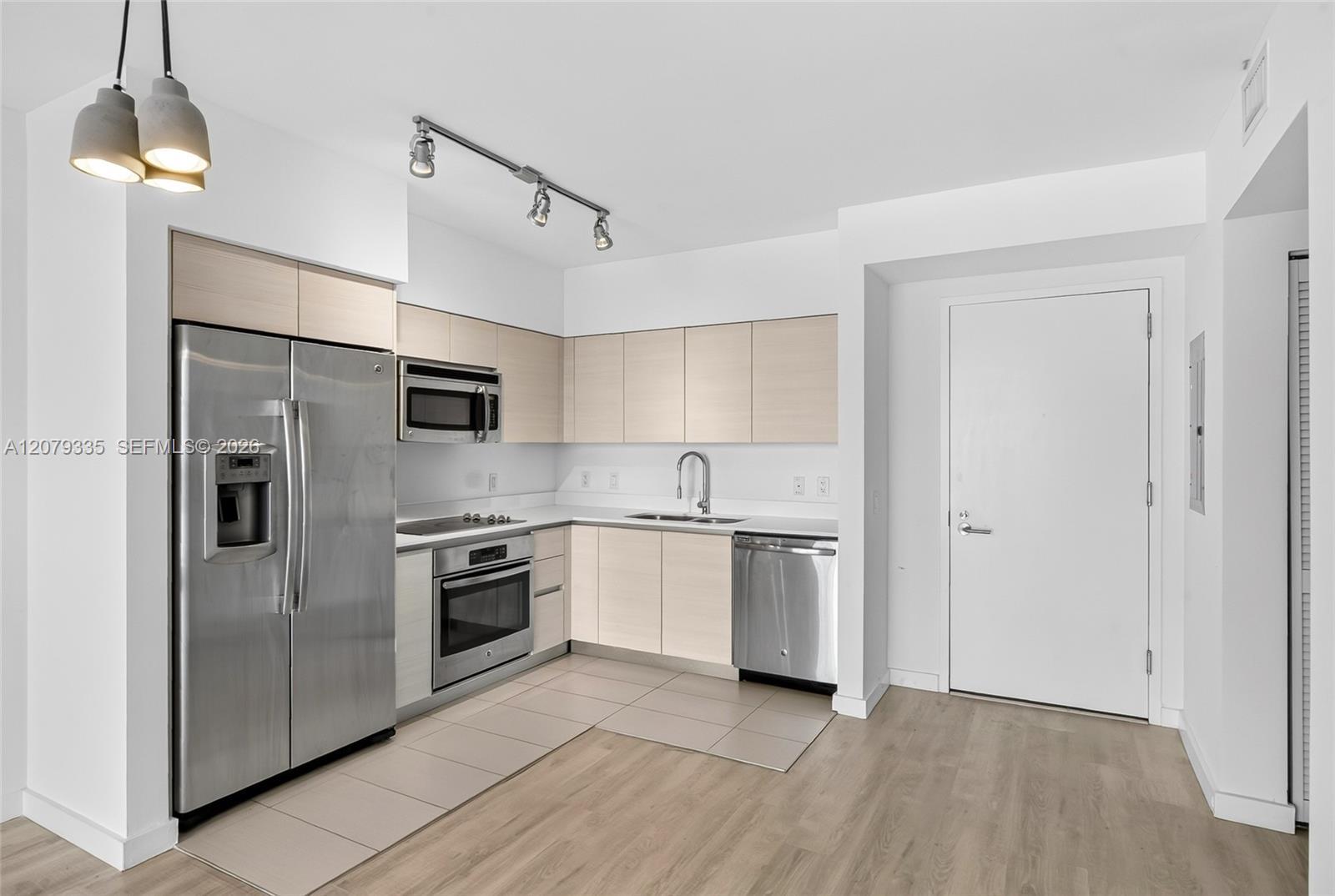 4250 Biscayne Blvd # 805, Miami FL 33137 photo 3