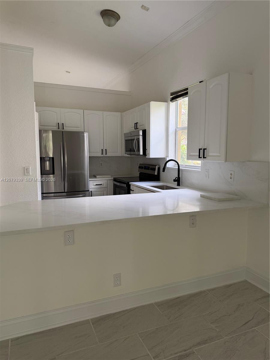5040 SW 139th Ter, Miramar FL 33027 photo 3
