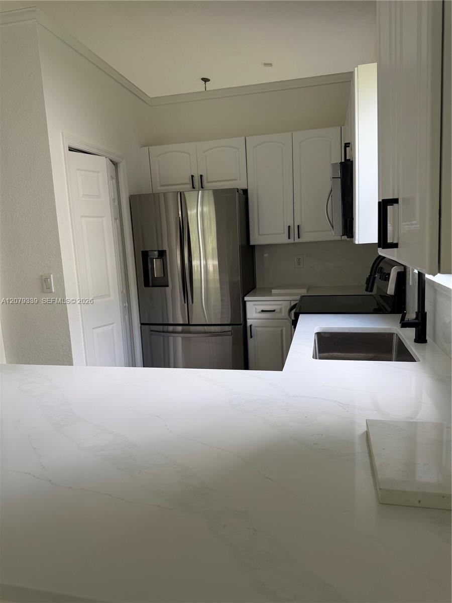 5040 SW 139th Ter, Miramar FL 33027 photo 4