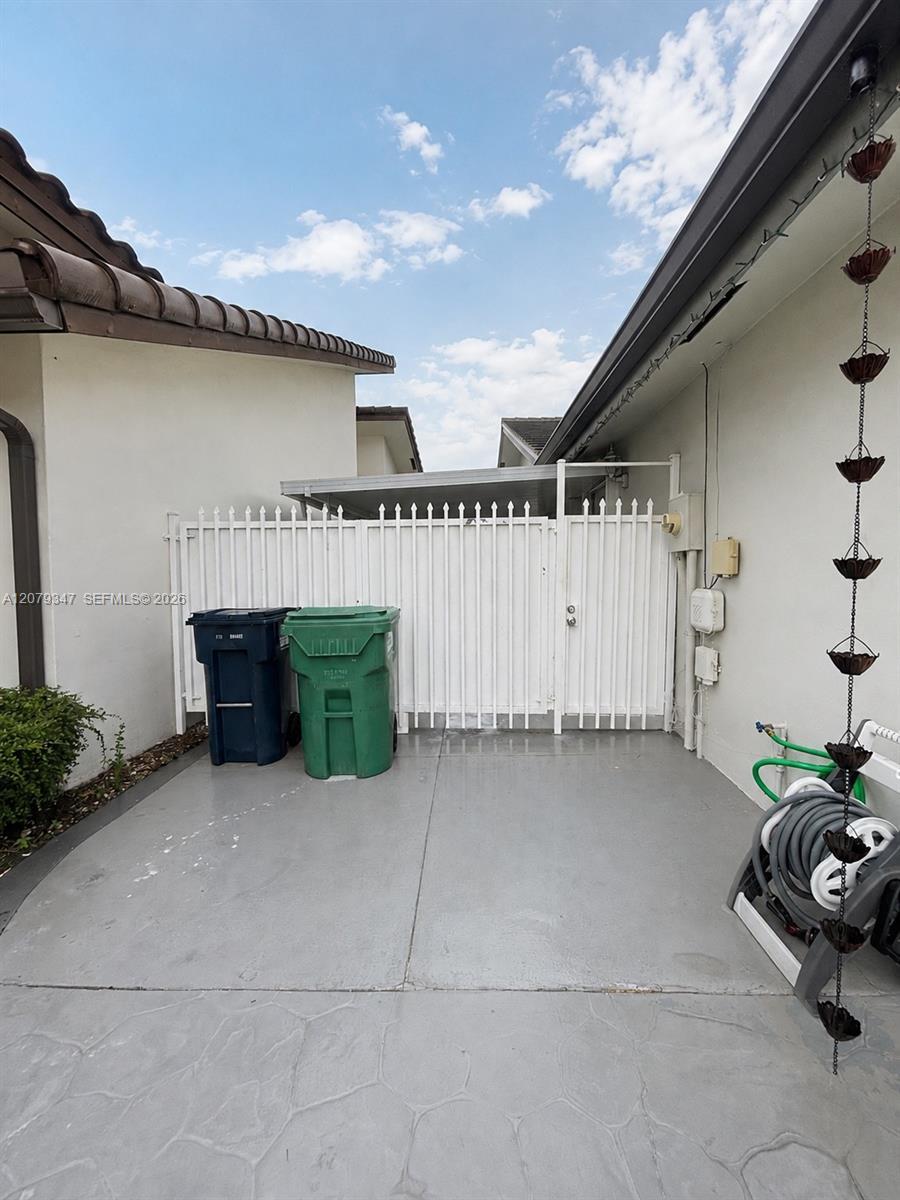 4939 SW 143rd Ave, Miami FL 33175 photo 5
