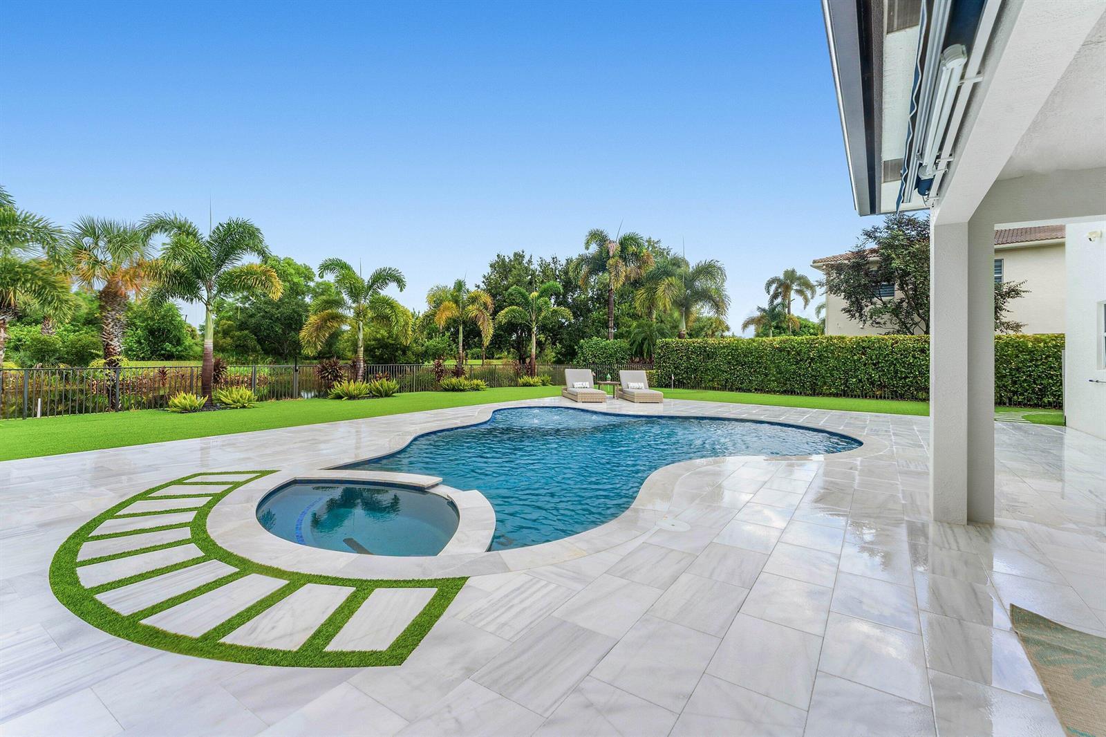 141 UMBRELLA Place, Jupiter FL 33458 photo 4