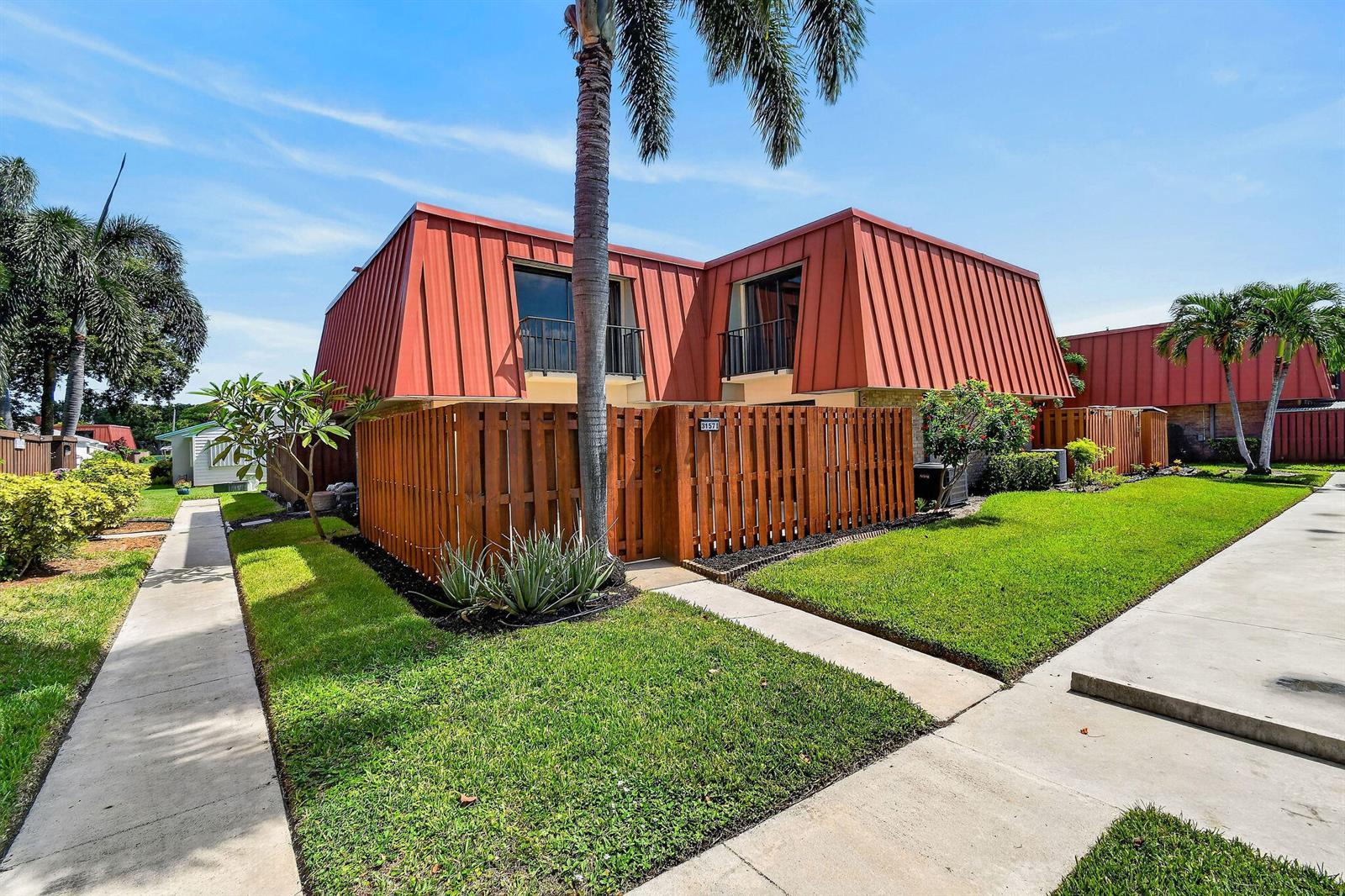 3157 Meridian Way S # A, Palm Beach Gardens FL 33410