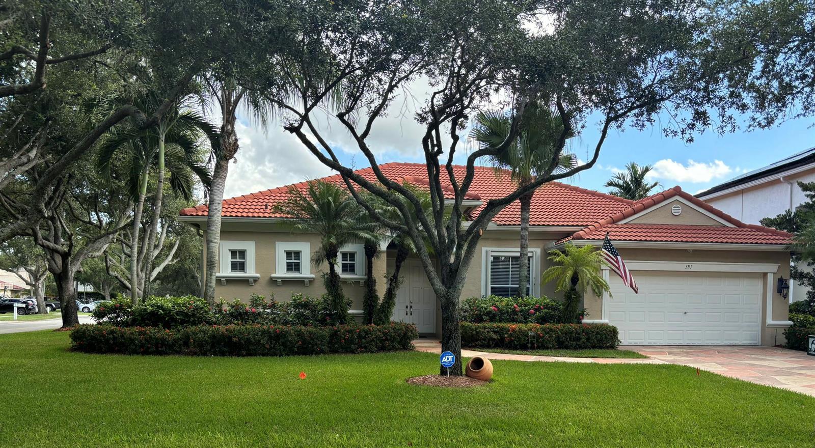 391 Mallard Point, Jupiter FL 33458 photo 2