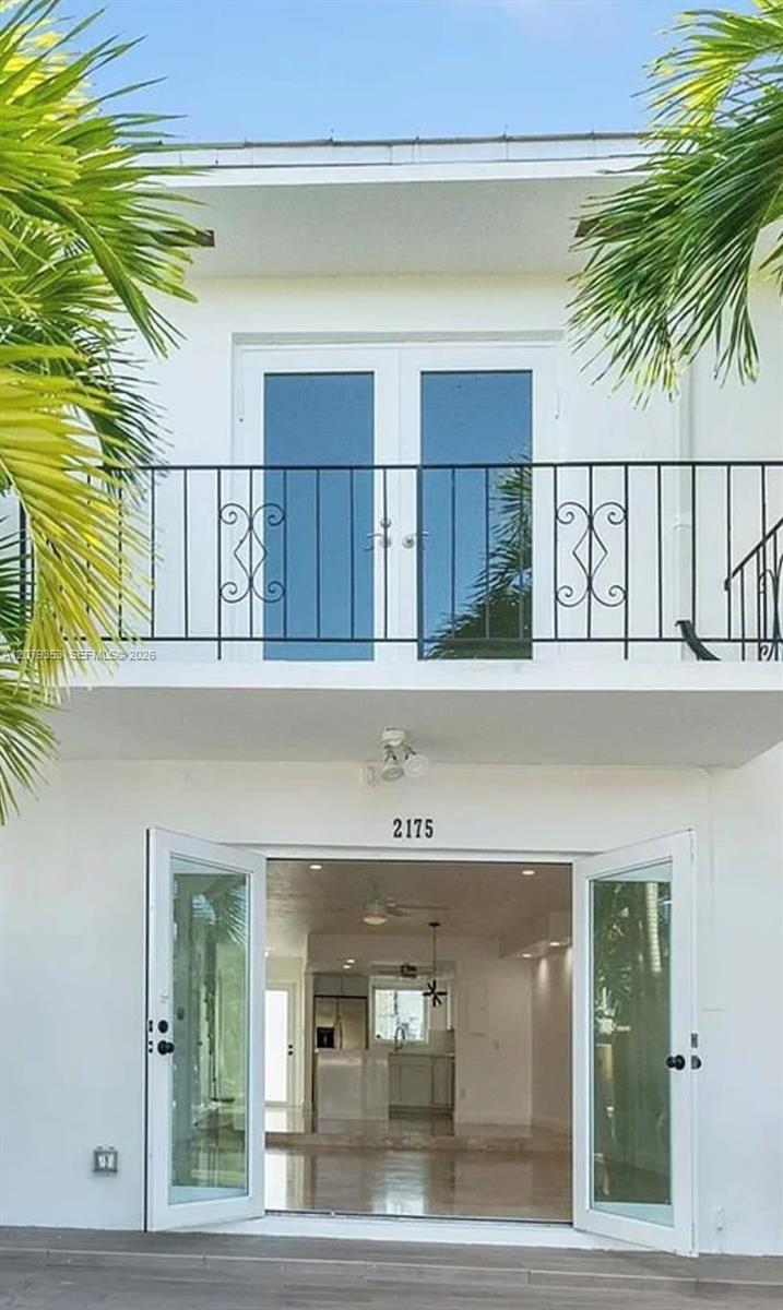 North Miami, FL 33181 photo 3