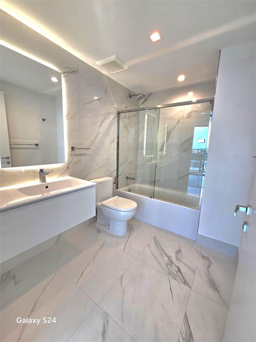 1170 E Hallandale Beach Blvd # 907, Hallandale Beach FL 33009 photo 4
