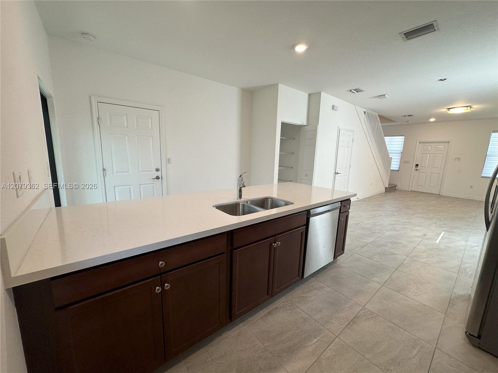 1602 SW 28th Ct, Fort Lauderdale FL 33315 photo 5