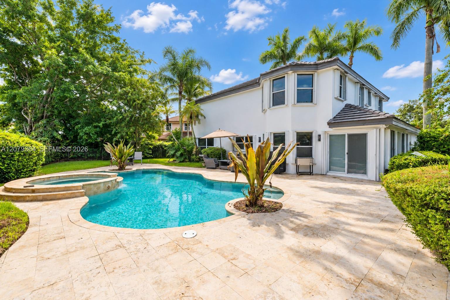 743 NW 174th Ter, Pembroke Pines FL 33029 photo 3