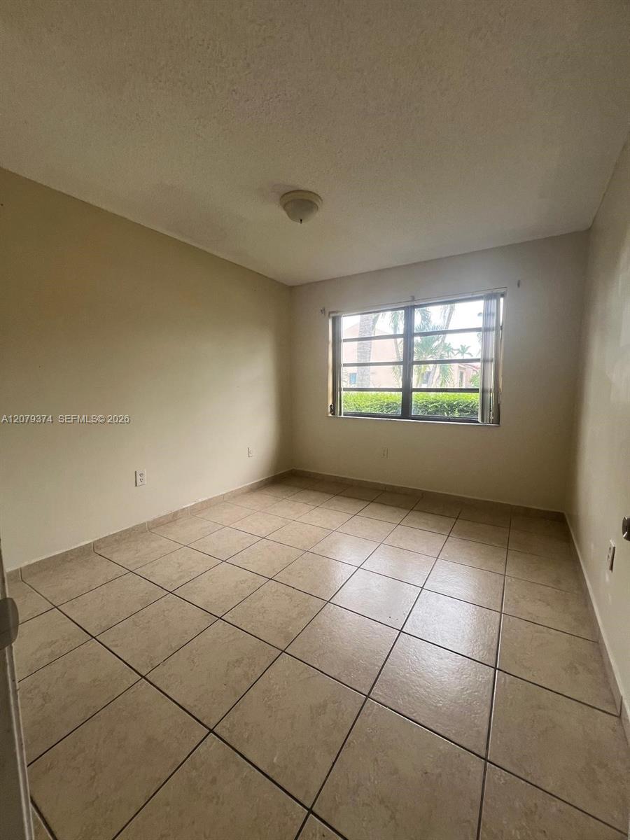 6028 SW 147th Pl, Miami FL 33193 photo 4