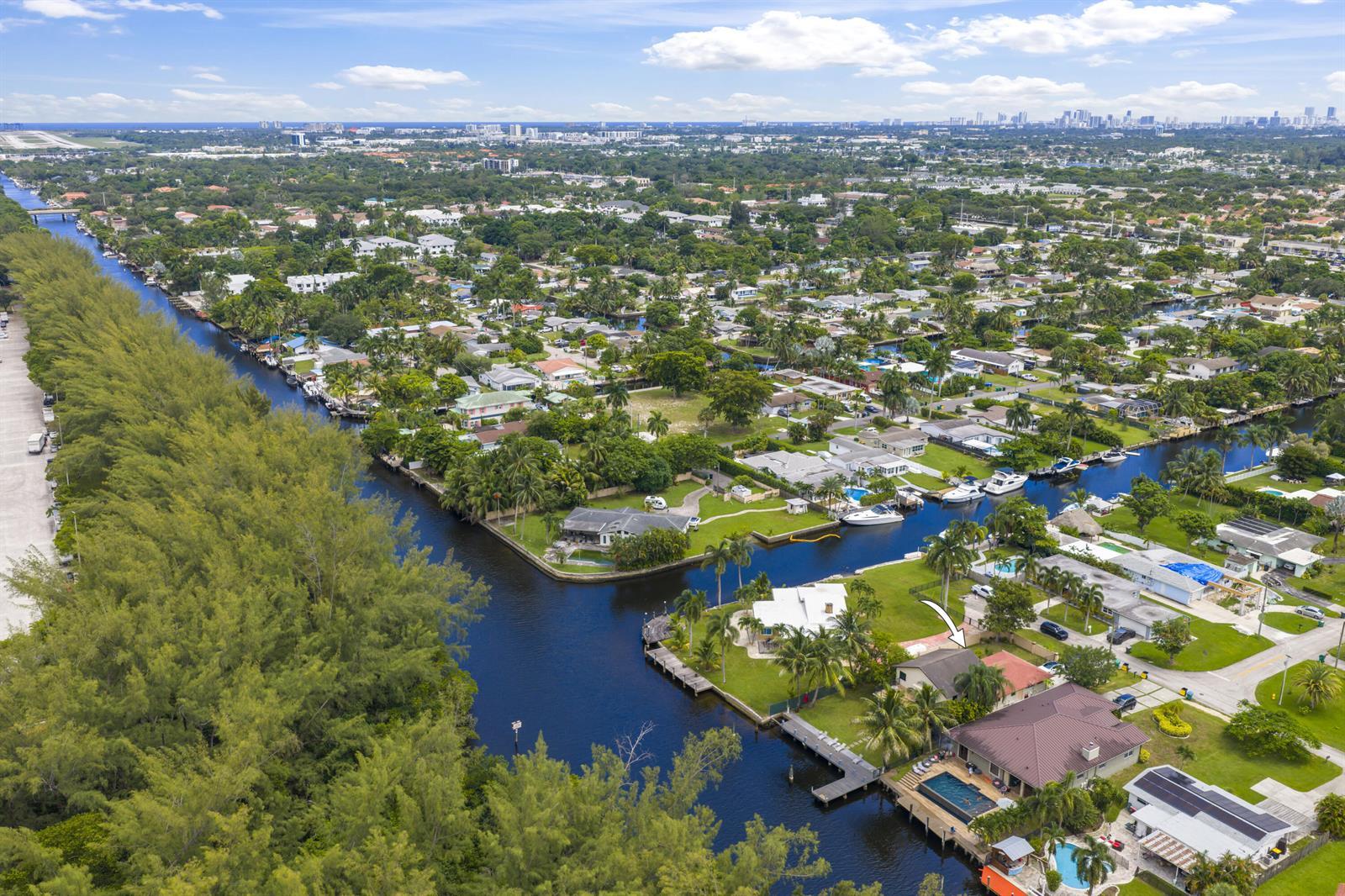 4406 SW 35th Avenue, Fort Lauderdale FL 33312 photo 2