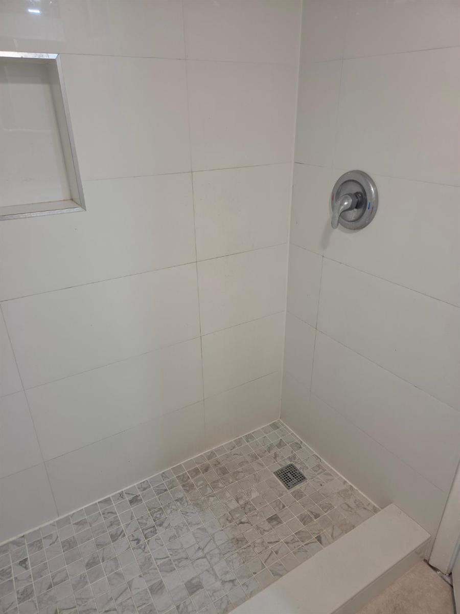 2401 RIVERSIDE Drive # B, Coral Springs FL 33065 photo 5