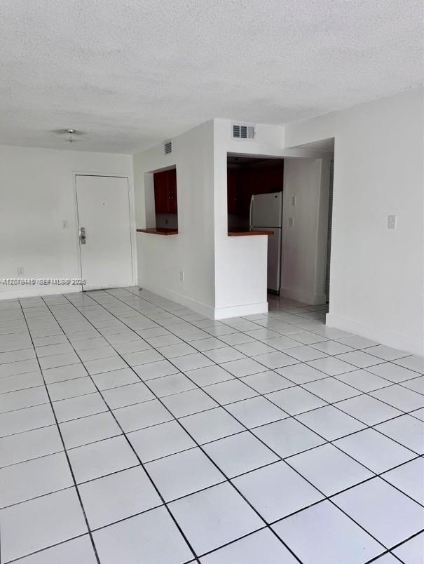 9678 Fontainebleau Blvd # 111, Miami FL 33172 photo 4