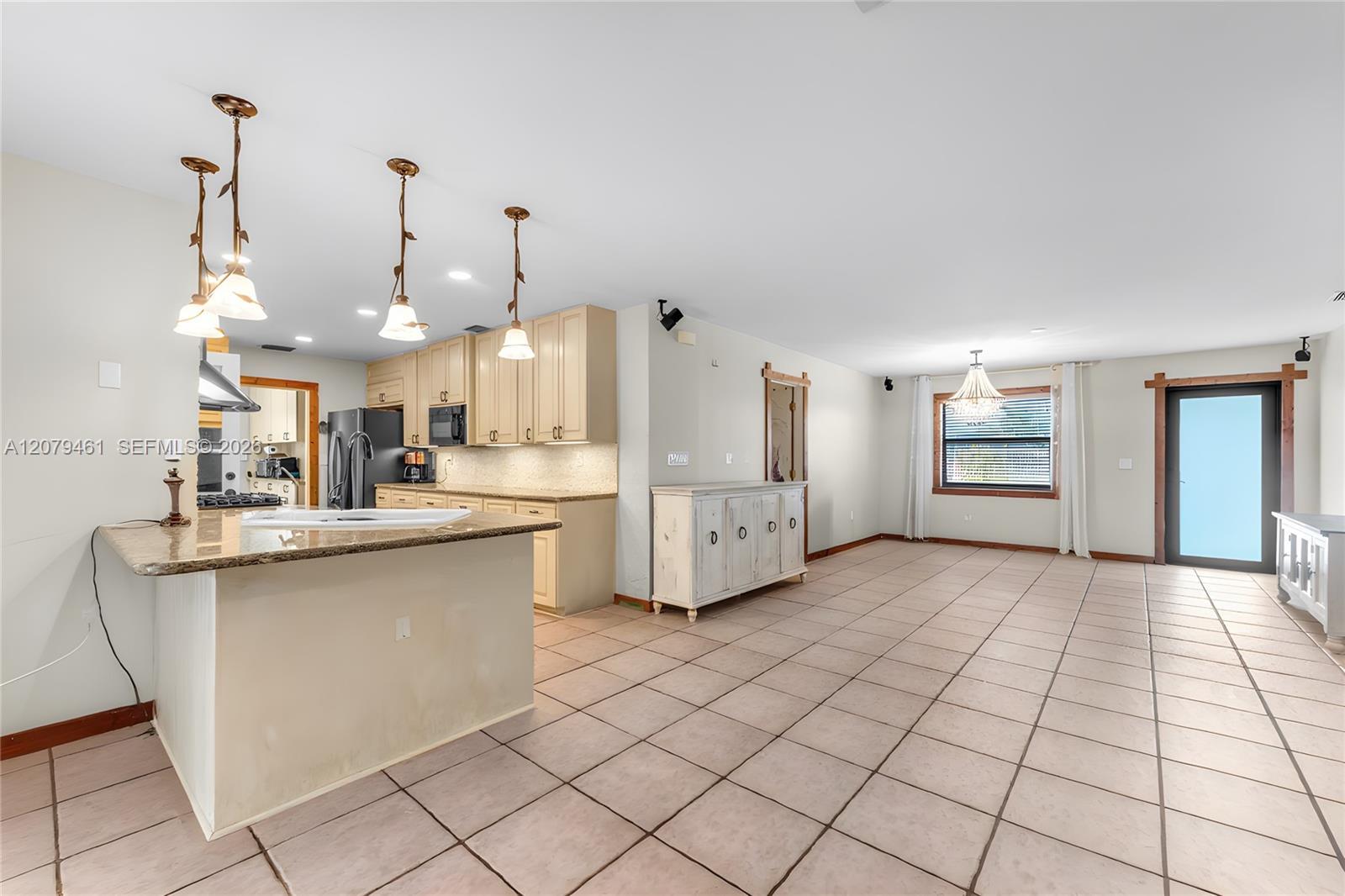 32205 SW 199th Ct, Homestead FL 33030 photo 5
