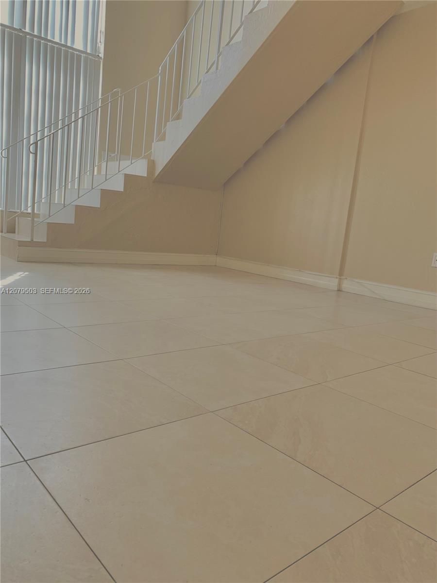 10901 N Kendall Dr # 207, Miami FL 33176 photo 4