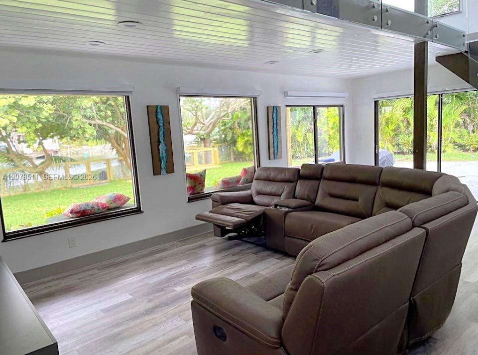 4311 SW 31st Dr, West Park FL 33023 photo 5