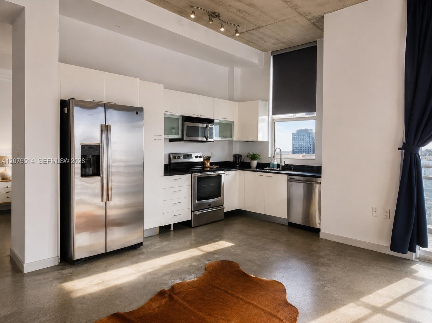 133 NE 2nd Ave # 2113, Miami FL 33132