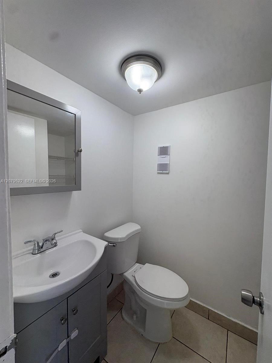 7510 SW 152nd Ave # C204, Miami FL 33193 photo 4