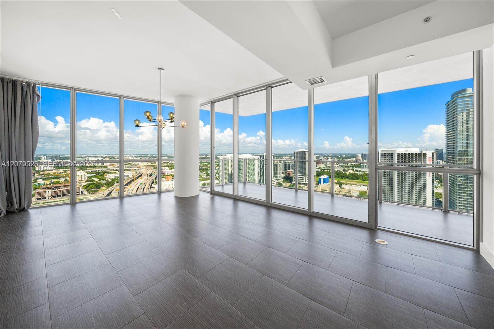 1100 Biscayne Blvd # 3805, Miami FL 33132 photo 3