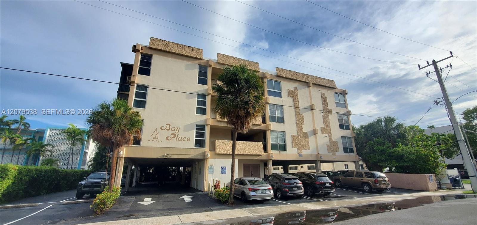 2420 Diana Dr # 203, Hallandale Beach FL 33009