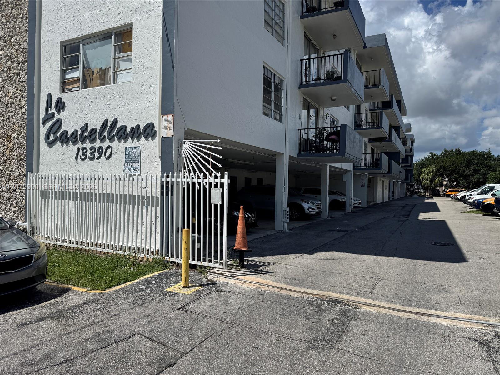 13390 NE 7th Ave # 214, North Miami FL 33161