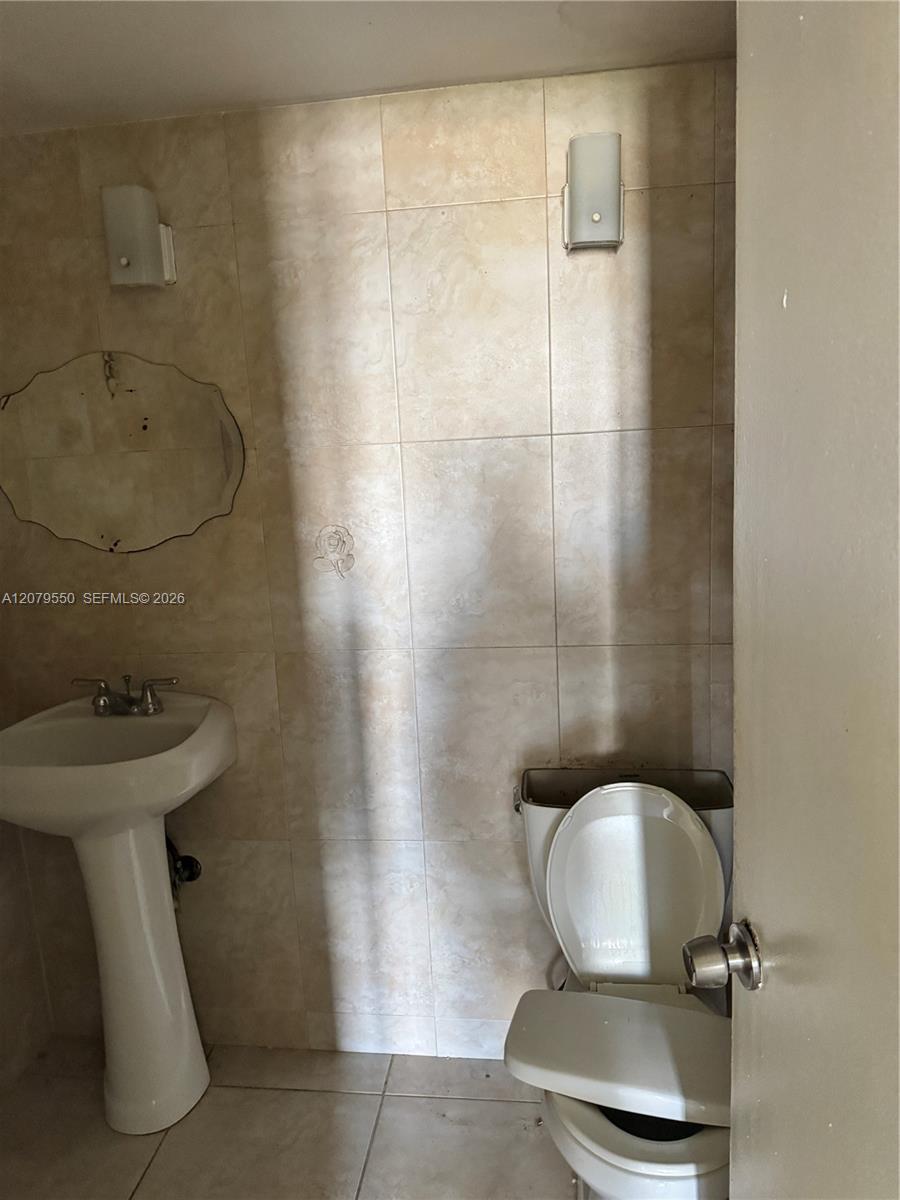 13390 NE 7th Ave # 214, North Miami FL 33161 photo 5