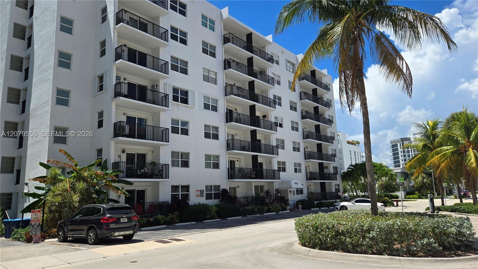 3000 Riomar St # 703, Fort Lauderdale FL 33304 photo 2